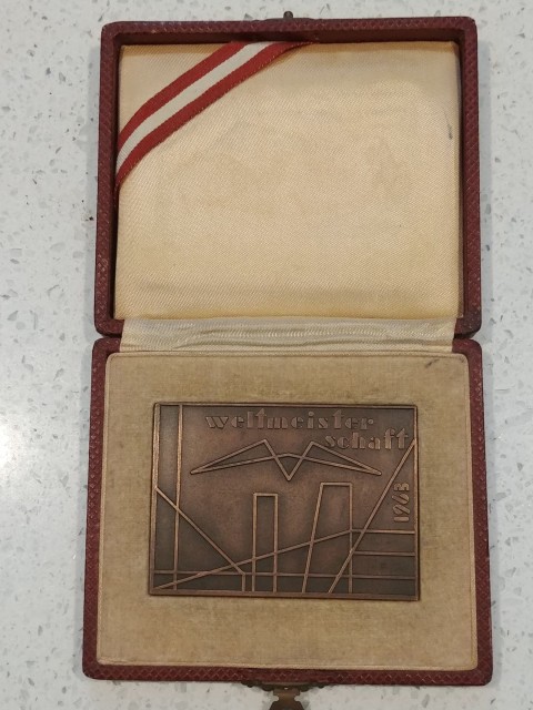 WC Medal 1963.jpg